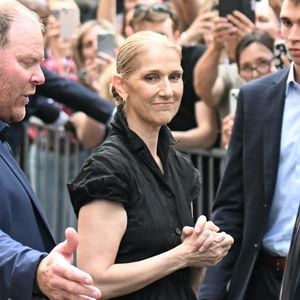 Céline Dion à la sortie de l'hôtel Royal Monceau à Paris avant l'ouverture des Jeux Olympiques (JO) de Paris 2024, à Paris, France, le 24 juillet 2024.