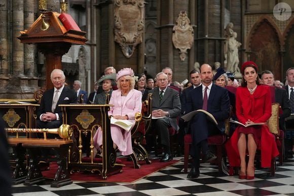 Le roi Charles III d'Angleterre et Camilla Parker Bowles, reine consort d'Angleterre, Le prince William, prince de Galles, et Catherine (Kate) Middleton, princesse de Galles, La princesse Anne à l'abbaye de Westminster à Londres le 10 mars 2025. Photo par Julien Burton / Bestimage.