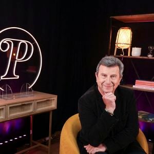 Pascal Bataille en interview pour "En privé avec", format original de Webedia © Jack Tribeca/Bestimage