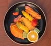 Manger des fruits en fin de journée semble être une habitude saine pour s'hydrater en été.