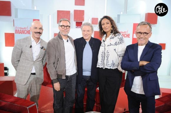 mais aussi Viktor Vincent, Guillaume de Tonquedec, Leila Kaddour et Emmanuel Chaunu

Exclusif - Viktor Vincent, Guillaume de Tonquedec, Michel Drucker, Leila Kaddour et Emmanuel Chaunu - Enregistrement de l'émission Vivement Dimanche au studio Rive gauche, presentée par M. Drucker à Paris le 9 septembre 2026, Diffusion sur France 3 le 13 septembre 2026
©Guillaume Gaffiot/Bestimage