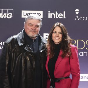 David Douillet et sa femme Vanessa au photocall de la cérémonie des BFM awards au Grand Palais à Paris, le 13 janvier 2025.

Photo : Jack Tribeca / Bestimage