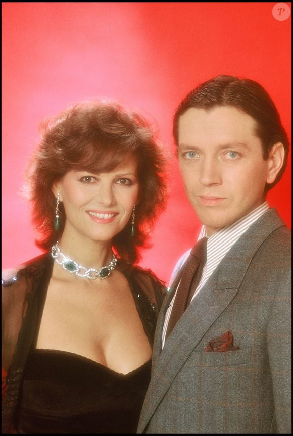 Archives - Bernard Giraudeau avec Claudia Cardinale. Agence / Bestimage