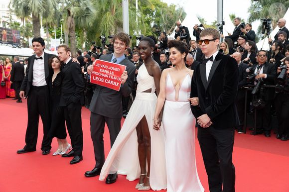 Oscar Lesage, Eye Haidara, Katayoon Latif, Augustin Dewinter - Montée des marches du film « Highest 2 Lowest  » lors du 78ème Festival International du Film de Cannes, au Palais des Festivals à Cannes. Le 19 mai 2025
© Olivier Borde/ Bestimage
