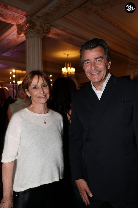 Le chef multi-étoilé ouvre Pavyllon Lyon ce mardi 8 septembre 2026.

Exclusif - Yannick Alléno et son ex-femme Isabelle Mescam-Alléno - Vente de charité de l'Association Antoine Alléno "Formula One For Life" qui a réuni le monde de la Formule 1 autour de la sécurité routière à l'hôtel Hermitage à Monaco, le 5 mai 2026, en marge du Grand Prix de F1. © Claudia Albuquerque/Bestimage