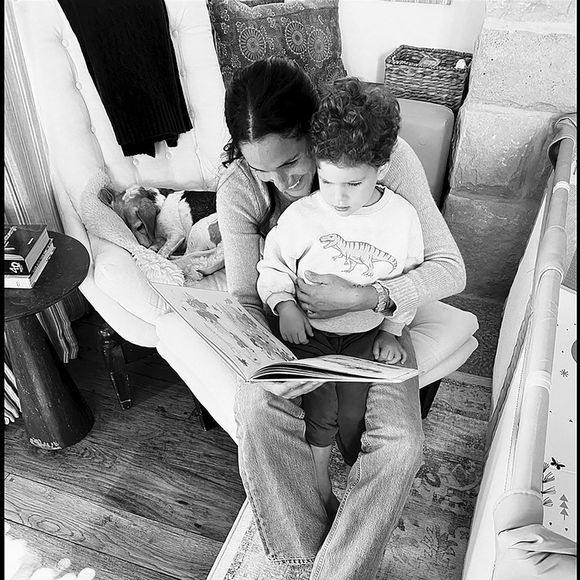 Le prince Harry, duc de Sussex et Meghan Markle, duchesse de Sussex, avec leurs enfants Archie et Lilibet. © Backgrid UK/ Bestimage