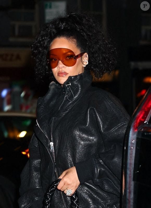 Rihanna à New York en 2024. Crédit : Backgrid USA / Bestimage