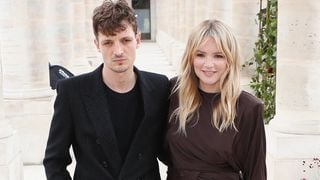 Ses choix ne sont plus les mêmes ! Hiro, le garçon de 2 ans de Niels Schneider et Virginie Efira, régit la vie de son célèbre père