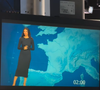 Un modèle près de corps qu'elle a accessoirisé d'une ceinture noire à boucle dorée.

Tatiana Silva en robe noire pour présenter la météo sur TF1.