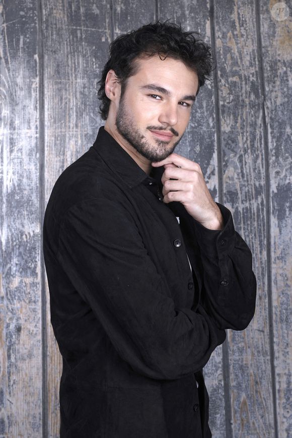 Exclusif - Portrait de Anthony Colette à Paris, le 20 mars 2025.
© Cédric Perrin/Bestimage