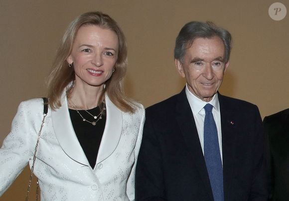 Selon une dépêche de l’AFP, le groupe détient désormais 55 % du capital du domaine fondé par Sacha Lichine. 

Delphine Arnault et son père Bernard Arnault - Vernissage de l'Exposition "Alexander Calder. Rêver en équilibre" à la Fondation Louis Vuitton à Paris le 14 Avril 2026. © Bertrand Rindoff / Bestimage