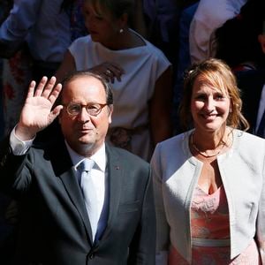 Ségolène Royal et François Hollande - Mariage de Thomas Hollande et de la journaliste Emilie Broussouloux l'église de Meyssac en Corrèze, près de Brive, ville d'Emiie. Le 8 Septembre 2018. © Patrick Bernard-Guillaume Collet / Bestimage