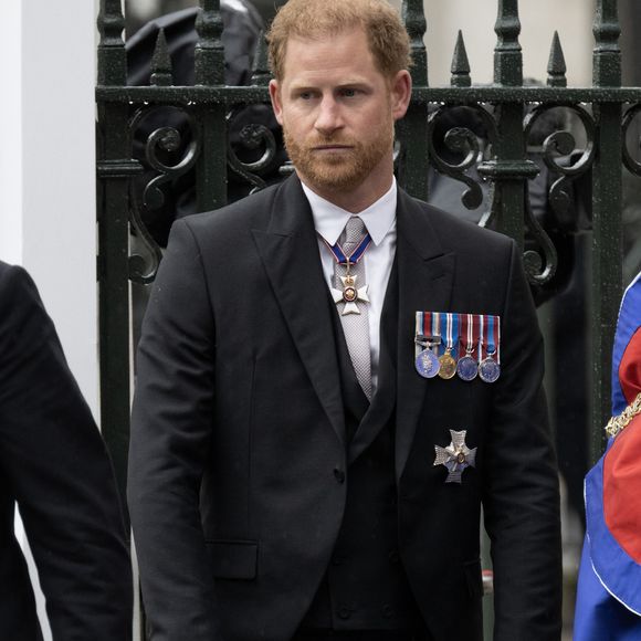 Le prince Harry, duc de Sussex lors de la cérémonie de couronnement du roi d'Angleterre à Londres, Royaume Uni, le 6 mai 2023.  © Mirrorpix / Bestimage