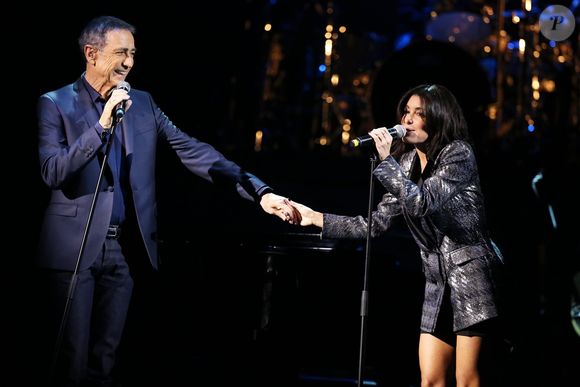 Alain Chamfort et Jenifer Bartoli - Alain Chamfort a donné un concert exceptionnel au grand Rex sur le theme "Elles et Lui" a paris le 30 janvier 2013. Tout au long de la soirée il a enchaine des duos avec plusieurs jeunes chanteuses.
DOMINIQUE JACOVIDES / BESTIMAGE