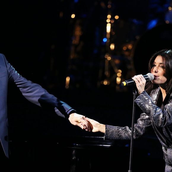 Alain Chamfort et Jenifer Bartoli - Alain Chamfort a donné un concert exceptionnel au grand Rex sur le theme "Elles et Lui" a paris le 30 janvier 2013. Tout au long de la soirée il a enchaine des duos avec plusieurs jeunes chanteuses.
DOMINIQUE JACOVIDES / BESTIMAGE