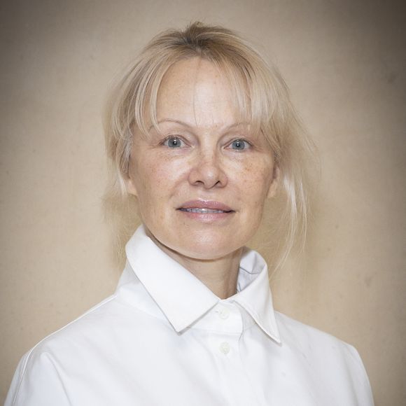 Pamela Anderson - Photocall du défilé Jacquemus au 51 rue Raynouard lors de la Fashion Week Masculine prêt-à-porter Automne/Hiver 2025-2026 à Paris, le 26 janvier 2025. 
© Olivier Borde / Bestimage