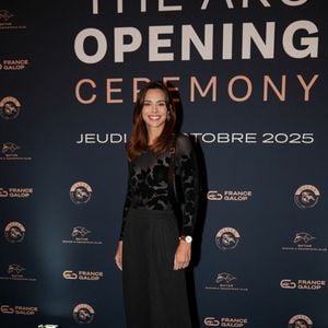 Marine Lorphelin lors de la cérémonie d'ouverture du Qatar Prix de l'Arc de Triomphe au Pré Catelan le 2 octobre 2025.
© Anne-Sophie Guebey / Bestimage