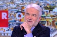 Pascal Praud annonce le départ d'un chroniqueur de "L'heure des pros"