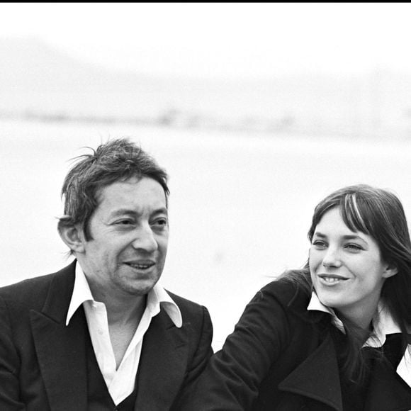 Archives - Serge Gainsbourg et Jane Birkin à Cannes en 1969 (DANIEL ANGELI / BESTIMAGE).