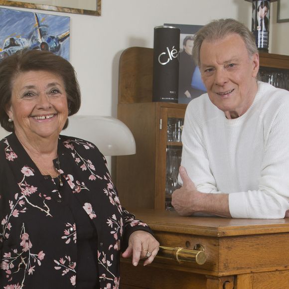 Herbert Léonard nous a quittés il y a 2 mois
Herbert Leonard et sa femme Cléo chez eux à Barbizon JLPPA / Bestimage