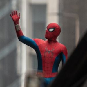 Il a été blessé à la tête, entraînant une commotion cérébrale.

Photo : Backgrid UK / Bestimage



Pictured: Tom Holland