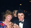 En 1985, alors qu'elle n'a que 37 ans, sa carrière en pleine ascension s'arrête net suite à un terrible accident de la route dans la Porsche du chanteur Sacha Distel.

Archives - Sacha Distel et Chantal Nobel au Lido pour la présentation de la nouvelle revue, en 1985. 

©Bestimage