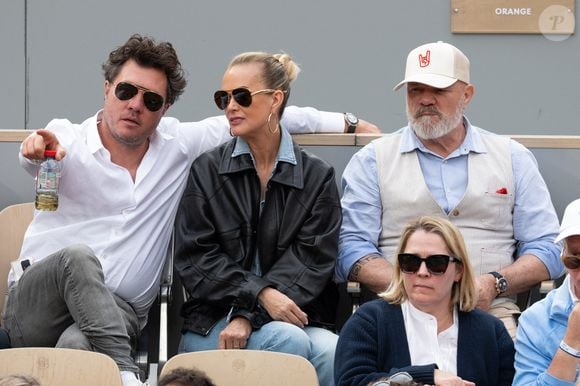 Frederic Suant, Laeticia Hallyday et Philippe Etchebest assistent au tournoi Roland Garros 2025 le 26 mai 2025 à Paris, France. Photo by Laurent Zabulon/ABACAPRESS.COM
