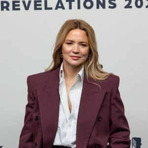 Elle acceptait de signer des autographes à ses camarades de classe !

Virginie Efira participe au photocall 'Cesar - Révélations 2026' à l'Elysee Montmartre le 19 janvier 2026 à Paris, France. Photo par Nasser Berzane/ABACAPRESS.COM