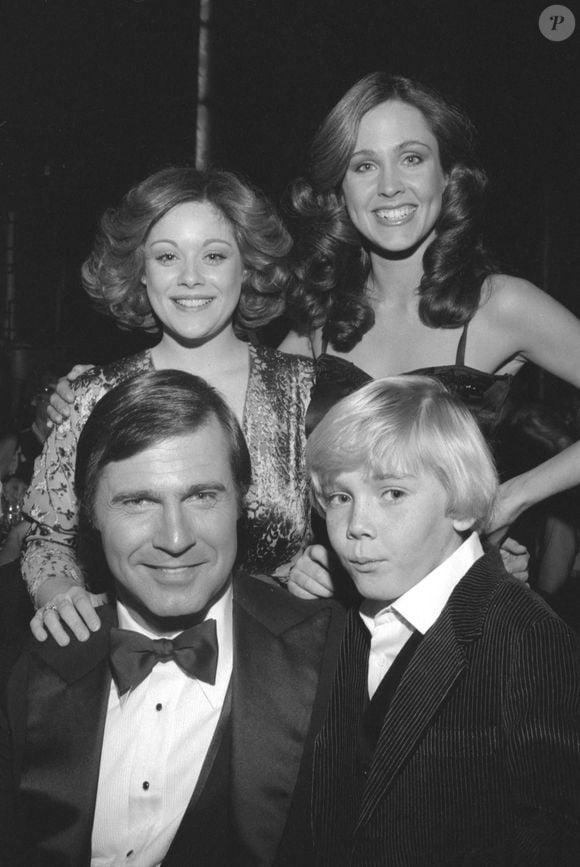 Gil Gérard, le beau héros de la série télévisée à succès du début des années 80, "Buck Rogers au 25e siècle", est décédé tôt ce matin des suites d'un cancer. Il avait 82 ans. 

Archives - Backgrid USA / Bestimage