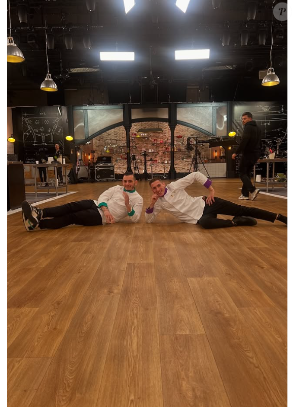 Malgré sa défaite en finale, Charlie Anne rencontre un vif succès dans cette adresse déjà très fréquentée.

Charlie Anne, finaliste de "Top Chef"