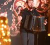 Pour le média "Parents" ce samedi 16 mai 2026, le chanteur a révélé : "On s’engueule régulièrement, mais comme tous les couples."

Claudio Capéo - Enregistrement de l'émission Vivement dimanche au studio Rive gauche, présentée par Michel Drucker le 16 décembre 2025. . Diffusion sur France 3 le 04/01/2026 . © Guillaume Gaffiot / Bestimage
