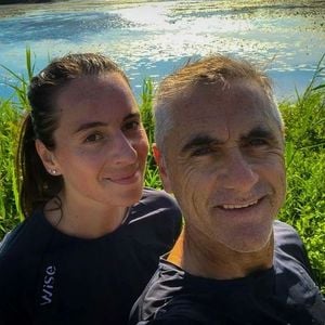 Il y a un peu plus d'un an, Laurent Jalabert et Marion ont rénové une magnifique maison en pierre

Laurent Jalabert et Marion sur Instagram