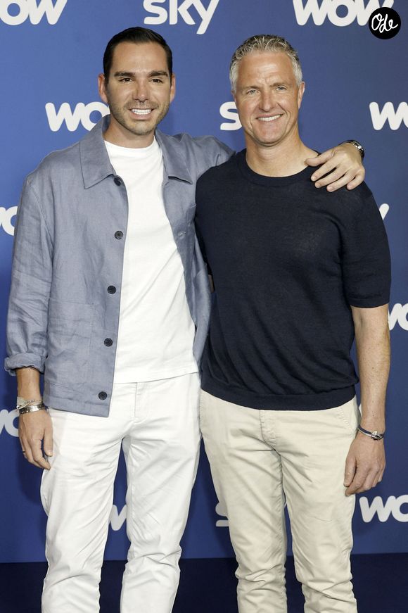 Ralf Schumacher en compagnie de son partenaire Étienne Bousquet-Cassagne lors de la présentation du programme Sky Spotlight à l'hôtel Bayerischer Hof de Munich.
Imago/PsnewZ/Bestimage