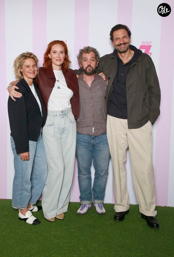 L'équipe de la série HPI : Marie Denarnaud, Audrey Fleurot, Bruno Sanches et Mehdi Nebbou - Soirée Télé 7 jours Chez Francette à Paris, jeudi 4 septembre 2025. - Soirée Télé 7 jours Chez Francette à Paris le 4 septembre 2025.
© Christophe Aubert via Bestimage