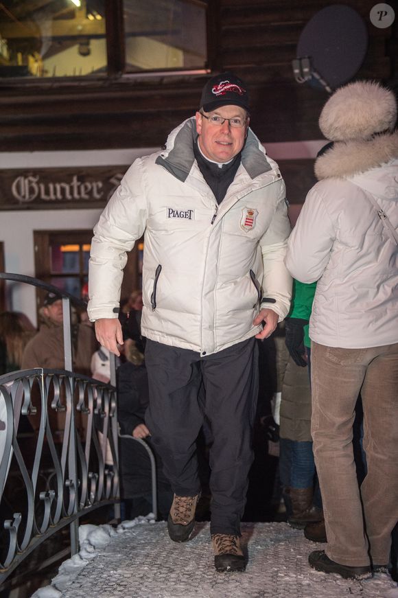 Le Prince Albert II de Monaco - Le Prince Albert II de Monaco participe à la course de bobsleigh "Monaco Bob Historic" à Saint-Moritz en Suisse le 23 janvier 2015.  |19492381 - Le Prince Albert II de Monaco participe à la course de Bobsleigh "Monaco Bob Historic" à Saint-Moritz en Suisse
Action Press / Bestimage