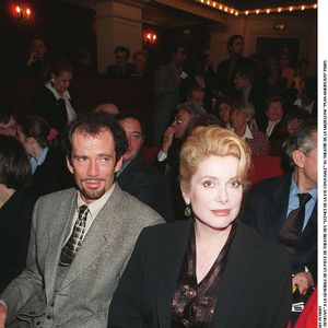 Christian Vadim et Catherine Deneuve à la générale de la pièce de théâtre des "Scènes de la vie conjugale" au théâtre de la Madeleine