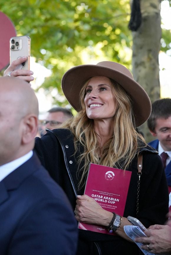 Sophie Thalmann-Soumillon - 104ème édition du Qatar Prix de l'Arc de Triomphe à l'hippodrome Paris Longchamp le 5 octobre 2025. © Anne-Sophie Guebey/Bestimage