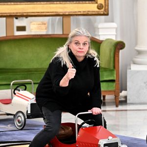 Mais l'homme au volant, chauffeur VTC, n'était apparemment pas en règle selon le site "78actu"

Isabelle Nanty durant la deuxième journée de la 5eme édition du festival Cinéroman pour le film "Je ne suis pas un héros" réalisé par Rudy Milstein, à l'hôtel Negresco à Nice, le 3 octobre 2023. © Bruno Bebert/Bestimage