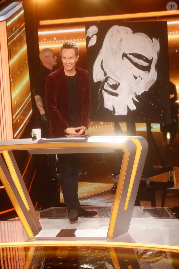 Exclusif - Reynald Zapata, Cyril Feraud - Enregistrement de l'émission "100% logique" présentée par C. Feraud et qui sera diffusée samedi 1er mars à 21.10 sur France 2 et sur france.tv, au Studio du Lendit à Saint-Denis, France, le 12 décembre 2024. © Christophe Clovis / Bestimage CP: