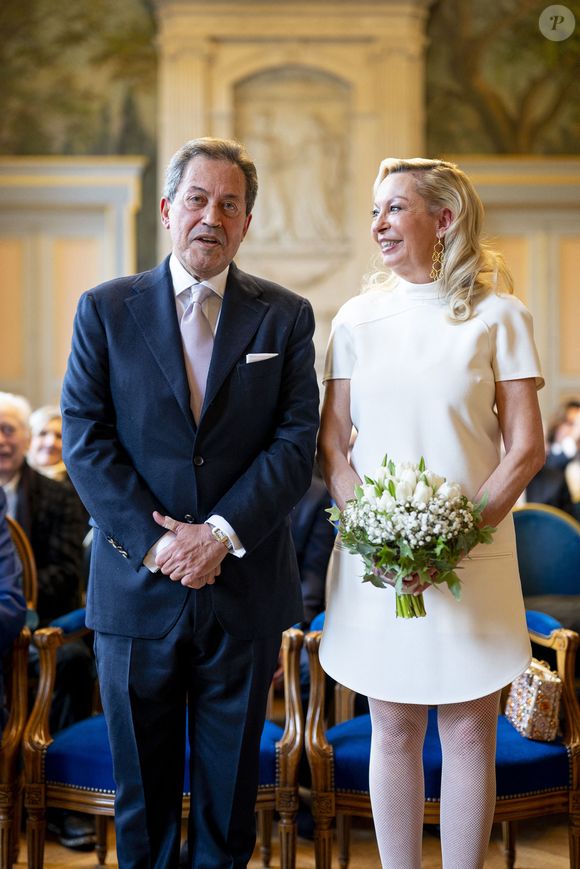 Georges Fenech et Amélie Leperre-Dimeglio - Mariage civil de Georges Fenech et Amélie Leperre-Dimeglio à la mairie du 16ème arrondissement de Paris le 31 janvier 2026.

© Pierre Perusseau / Bestimage