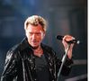 À bord, concerts, films et rencontres rythment le séjour.

Johnny Hallyday - Concert au Stade de France. ©ANGELI-RINDOFF-GARCIA / BESTIMAGE