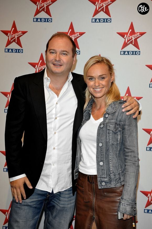 après des années à la télé où elle avait été révélée aux côtés de Sébastien Cauet...

Sébastien Cauet et Cécile de Menibus assistent à la conférence de presse annuelle de la chaîne Virgin TV et de Virgin Radio, qui s'est tenue au Mini-Palais à Paris, en France, le 16 septembre 2008. Photo de Thierry Orban/ABACAPRESS.COM