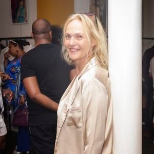 Exclusif - Alexandra Vandernoot lors de la soirée Focus Cameroun 2, un voyage culturel, par Nathalie Garçon à la Galerie Vivienne à Paris le 10 juillet 2023. Imaginé avec l'ambassade du Cameroun à Paris et le théâtre de la ville de Paris. C'est un happening mêlant plusieurs artistes et créateurs : du design, de la coiffure, de la danse, de l'art urbain, de la mode....

© Jack Tribeca / Bestimage