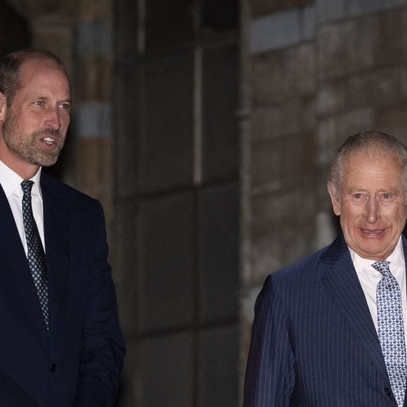 Le Prince de Galles et le Roi Charles III arrivent pour l'événement Countdown to Cop30, organisé conjointement par le Natural History Museum et le gouvernement britannique au London Museum, réunissant les acteurs du changement qui s'attaquent au changement climatique et à la perte de la nature avant le Sommet de la Cop30 à Belem, Brésil, en novembre, à Londres, Royaume-Uni, le 9 octobre 2025. Photo par Aaron Chown/PA Wire/ABACAPRESS.COM