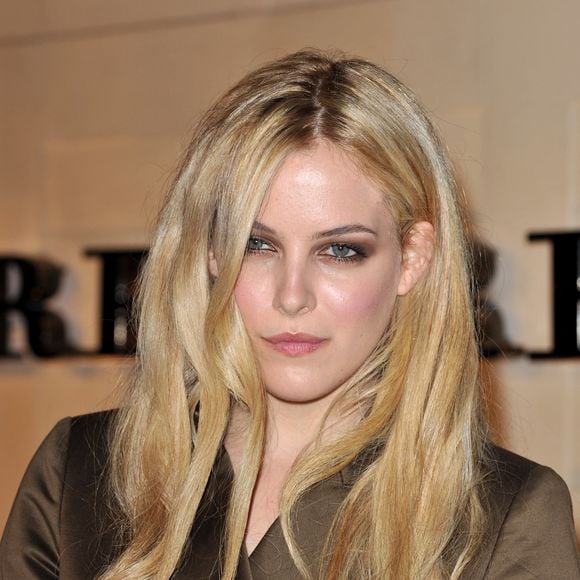 Riley Keough, arrive à la réouverture de la boutique Burberry de Beverly Hills organisée par Christopher Bailey et Mario Testino. Los Angeles, 20 octobre 2008. Photo par Lionel Hahn/ABACAPRESS.COM