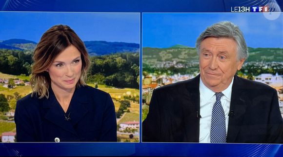 Jacques Legros présente son dernier JT de 13 heures en sa qualité de joker pendant près de 26 ans sur TF1, le 9 mai 2025. Emu aux larmes, le journaliste a passé le relais à Isabelle Ithurburu, qui sera à partir de mi-juillet 2025. 
© Agence via Bestimage