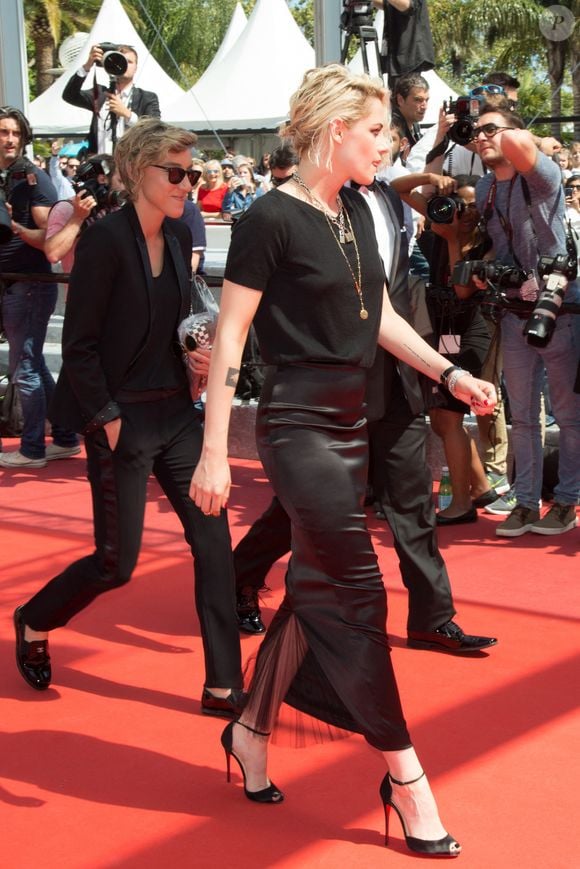 En 2016, Kristen Stewart brouillait les pistes en se montrant sur le tapis rouge avec son ex, Alicia Cargile, lors de la montée d'"American Honey"

Kristen Stewart au festival de Cannes 2016 lors de la montée des marches de American Honey © Photo de Nasser Berzane/ABACAPRESS.COM