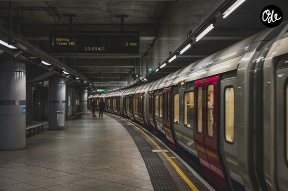 Comprendre ces mécanismes n’excuse pas ce comportement, mais permet de mieux comprendre ce qui peut l’expliquer.

Photo prise par Joel de Vriend / Unsplash
