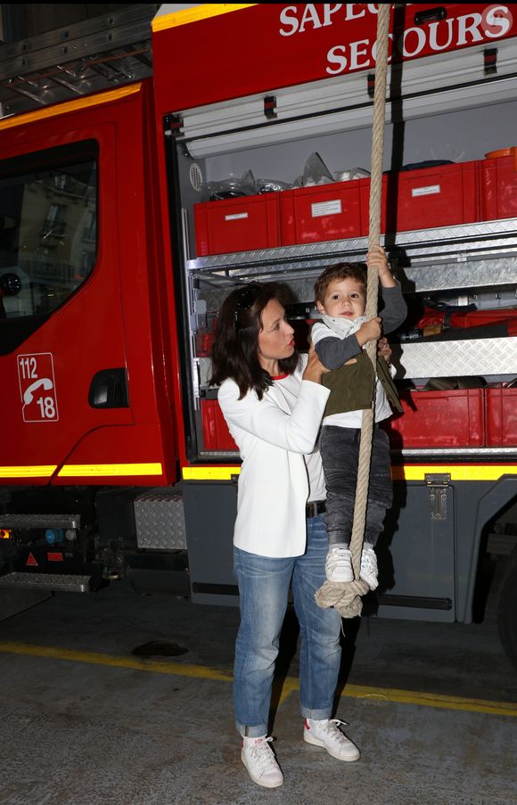 D'après le garçon, la chanteuse ne gagnerait pas de points avec sa cuisine

Natasha St-Pier, son mari Grégory Quillacq avec leur fils Bixente soutiennent l'association "Petit Coeur de Beurre" lors du week-end de la Cardiopathie Congénitale à la caserne des pompiers de Malar à Paris le 1er octobre 2016. ©Agence / Bestimage