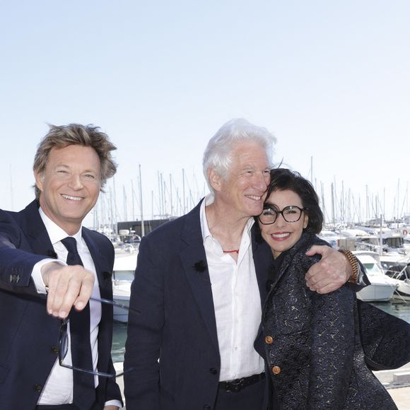 Exclusif - Laurent Delahousse, Richard Gere et Rachida Dati, ministre de la Culture lors de l'enregistrement du "20h30 le dimanche" (19/05/24) avec Laurent Delahousse lors du 77ème Festival International du Film de Cannes, France, le 17 mai 2024. © Jack Tribeca/Bestimage